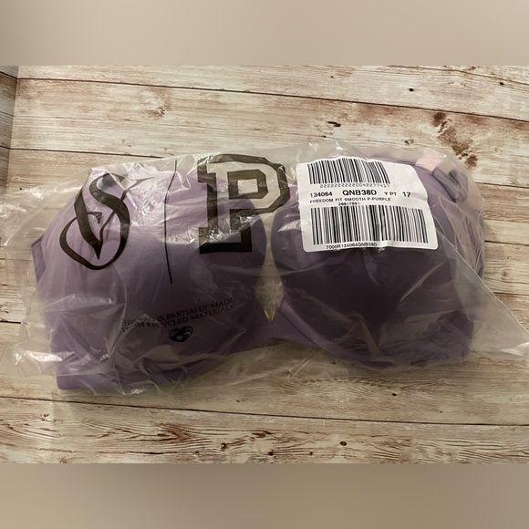 🆕 VICTORIA’S SECRET VS LOVE CLOUD PUSH-UP PLUNGE BRA PURPLE 38D - Picture 5 of 10